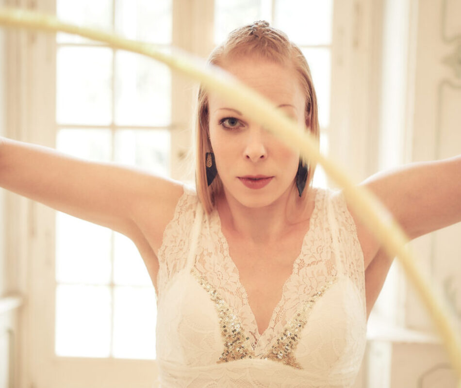 Annika Annika Hakala Hulahoop Artist Vienna